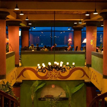 Lake Arenal Hotel And Brewery Тронадора Экстерьер фото